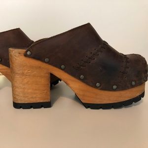 Leather Platform Mules